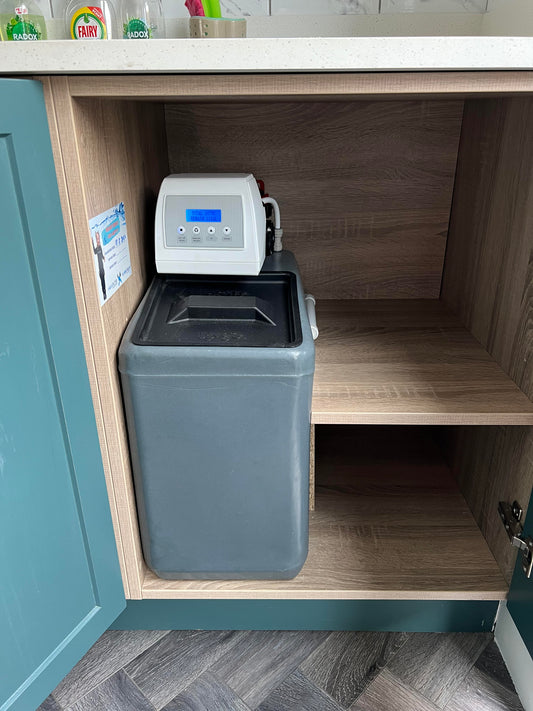 NuAqua Cabinet Water Softener + APLOS Clear 2-in-1 Drinking Water Filter Kit – €1099 (Installation Included!)